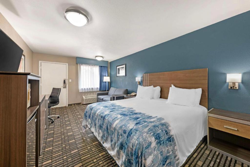 Best Western Post Oak Inn Burnet Экстерьер фото